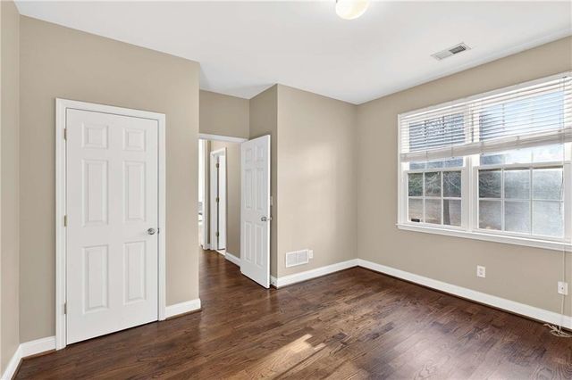 5731 Vinings Retreat SW Way, Mableton, GA 30126