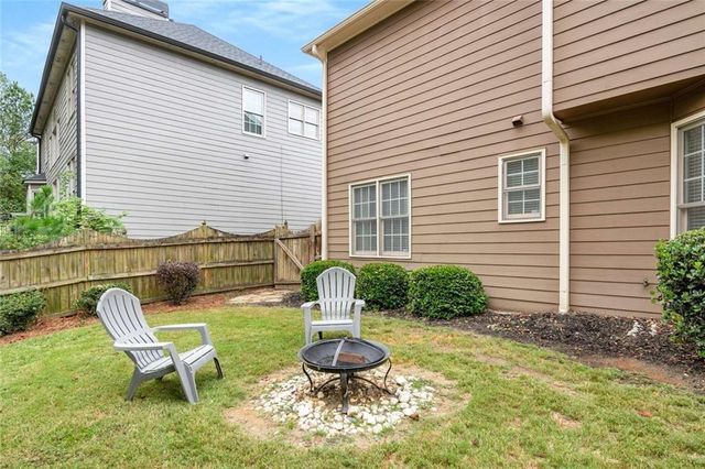 5731 Vinings Retreat SW Way, Mableton, GA 30126