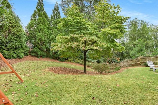 5731 Vinings Retreat SW Way, Mableton, GA 30126