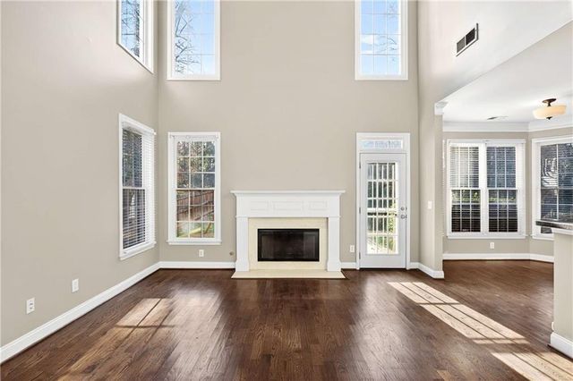 5731 Vinings Retreat SW Way, Mableton, GA 30126