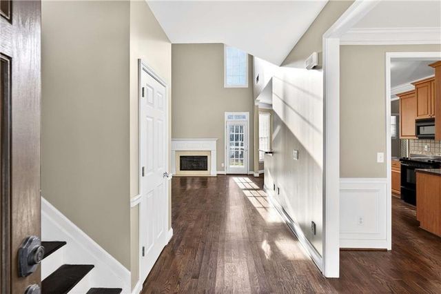 5731 Vinings Retreat SW Way, Mableton, GA 30126