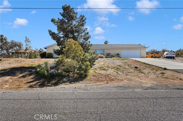 32361 Spinel, Lucerne Valley, CA 92356
