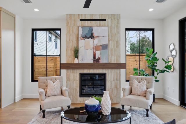 6611 Lexington RD, Austin, TX 78757