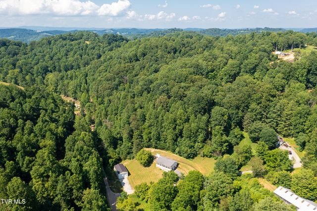 135 Riders Drive, Gate City, VA 24251