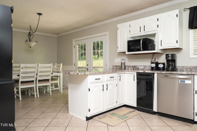 135 Riders Drive, Gate City, VA 24251