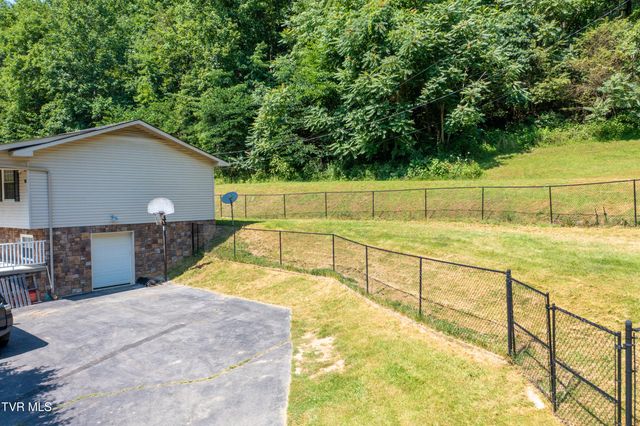135 Riders Drive, Gate City, VA 24251
