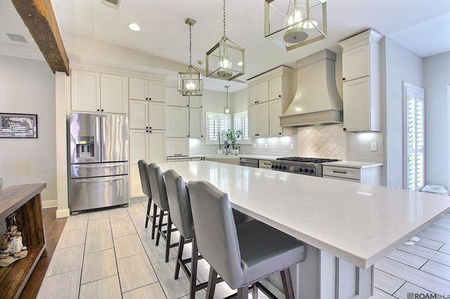 3204 White Lane Dr, Baton Rouge, LA 70816