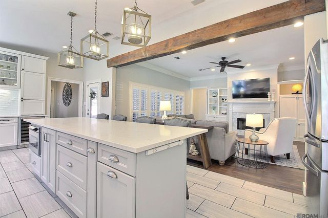 3204 White Lane Dr, Baton Rouge, LA 70816