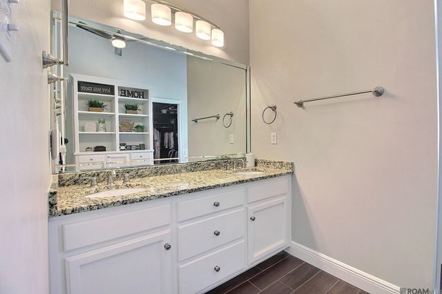 3204 White Lane Dr, Baton Rouge, LA 70816