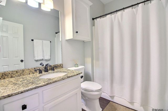 3204 White Lane Dr, Baton Rouge, LA 70816