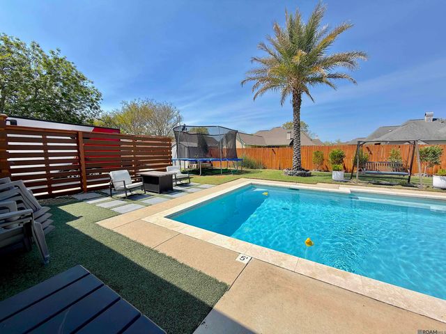 3204 White Lane Dr, Baton Rouge, LA 70816