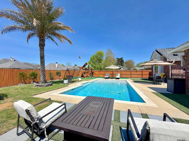 3204 White Lane Dr, Baton Rouge, LA 70816