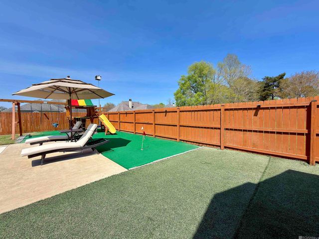 3204 White Lane Dr, Baton Rouge, LA 70816