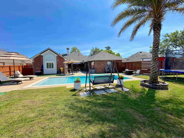 3204 White Lane Dr, Baton Rouge, LA 70816
