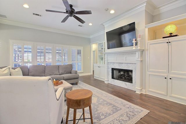 3204 White Lane Dr, Baton Rouge, LA 70816