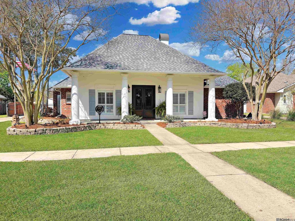 3204 White Lane Dr, Baton Rouge, LA 70816