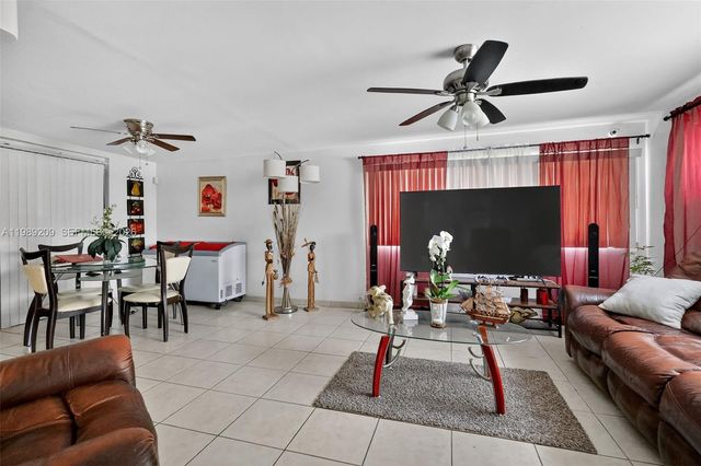 1680 NW 122nd St, North Miami, FL 33167