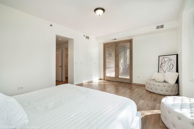 1705 Pavilion Way 208, Park Ridge, IL 60068