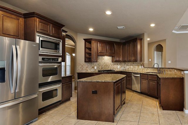 14 Mercutio Court, The Woodlands, TX 77382