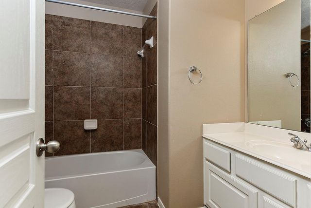 14 Mercutio Court, The Woodlands, TX 77382