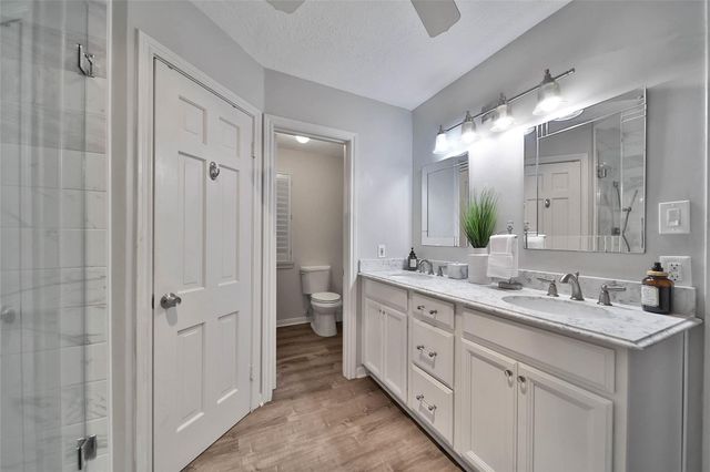 3306 Valley Haven Drive, Houston, TX 77339