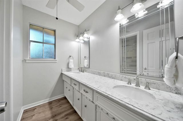 3306 Valley Haven Drive, Houston, TX 77339