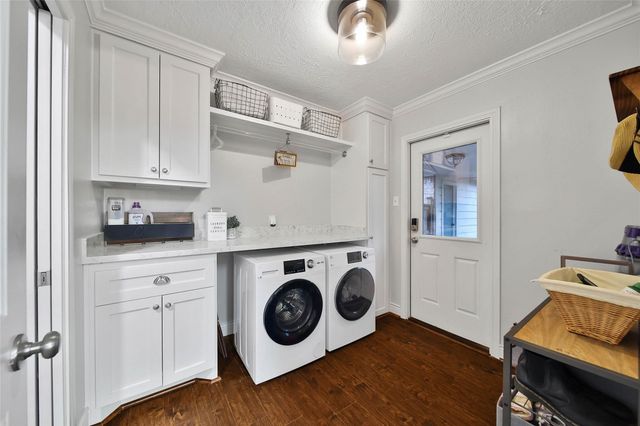3306 Valley Haven Drive, Houston, TX 77339