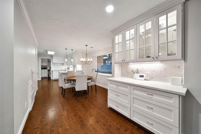 3306 Valley Haven Drive, Houston, TX 77339