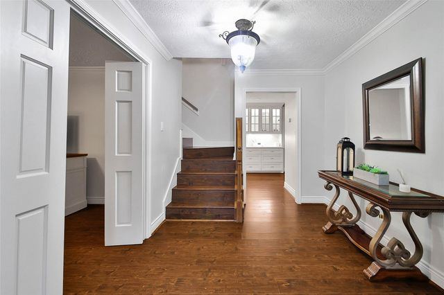 3306 Valley Haven Drive, Houston, TX 77339