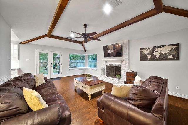 3306 Valley Haven Drive, Houston, TX 77339