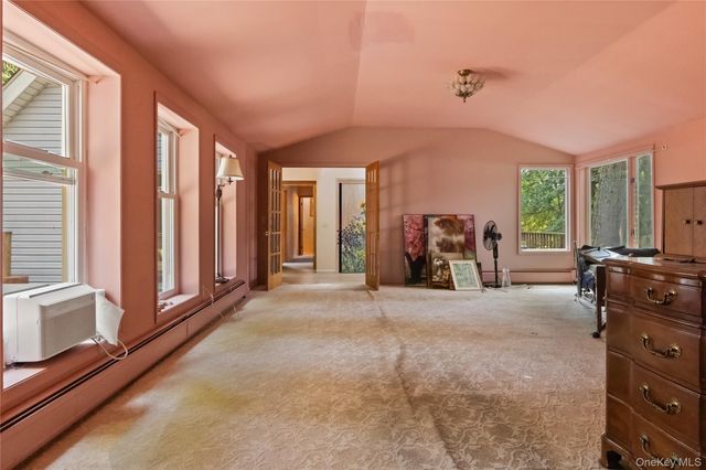 59 Jolliffe Avenue, Congers, NY 10920