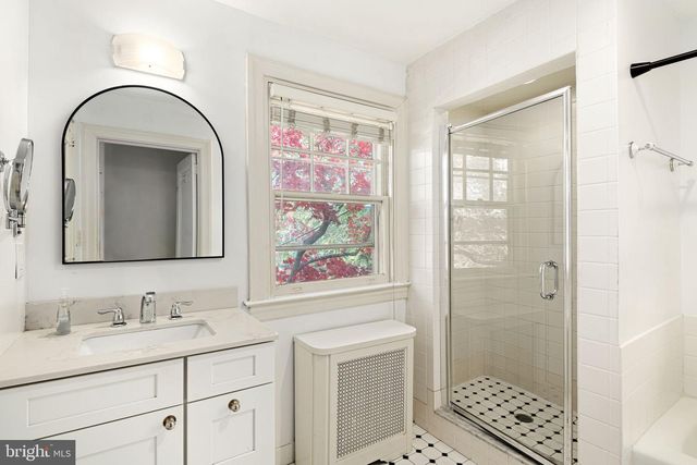 713 KENMARE RD, Bala Cynwyd, PA 19004