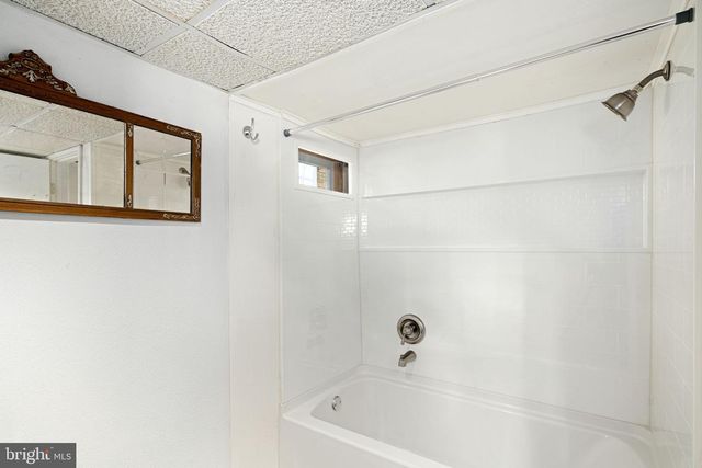 713 KENMARE RD, Bala Cynwyd, PA 19004