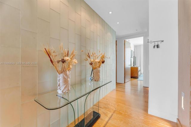 19400 Turnberry Way 2011, Aventura, FL 33180