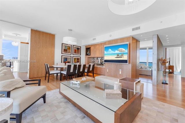 19400 Turnberry Way 2011, Aventura, FL 33180