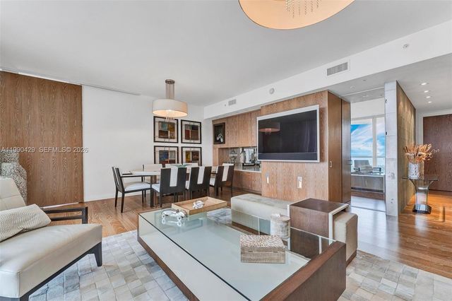 19400 Turnberry Way 2011, Aventura, FL 33180