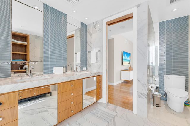 19400 Turnberry Way 2011, Aventura, FL 33180