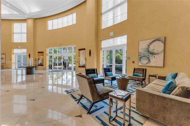 19400 Turnberry Way 2011, Aventura, FL 33180