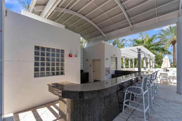 19400 Turnberry Way 2011, Aventura, FL 33180