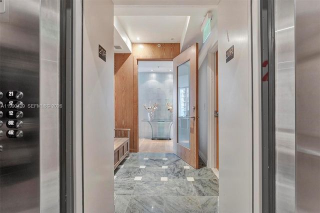 19400 Turnberry Way 2011, Aventura, FL 33180