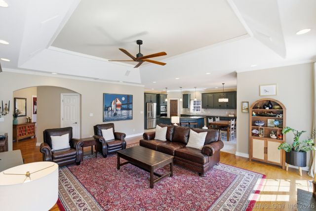 6718 E 113th Street S, Bixby, OK 74008