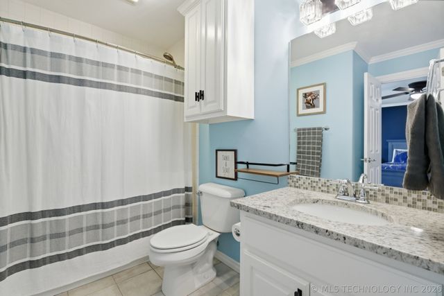 6718 E 113th Street S, Bixby, OK 74008