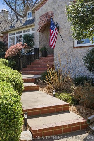 6718 E 113th Street S, Bixby, OK 74008