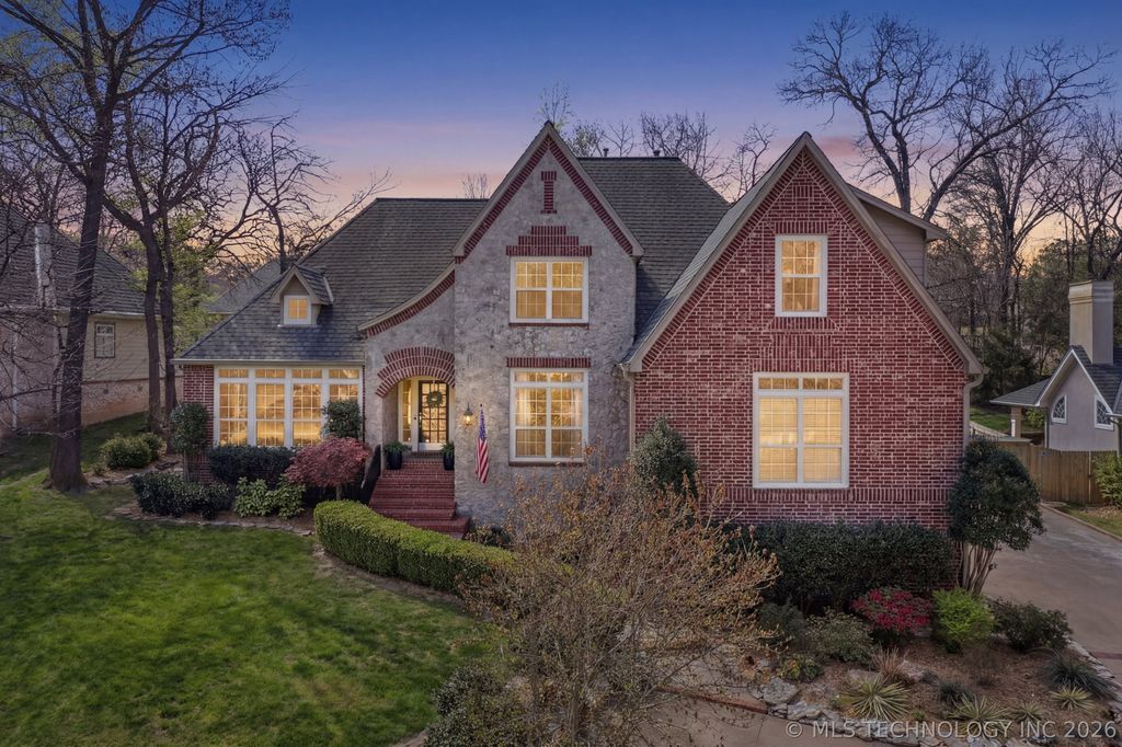 6718 E 113th Street S, Bixby, OK 74008