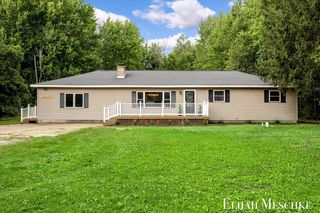 3240 E Riley Thompson Road, Twin Lake, MI 49457