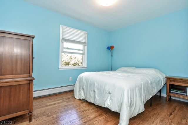 30 Center St, Butler Boro, NJ 07405