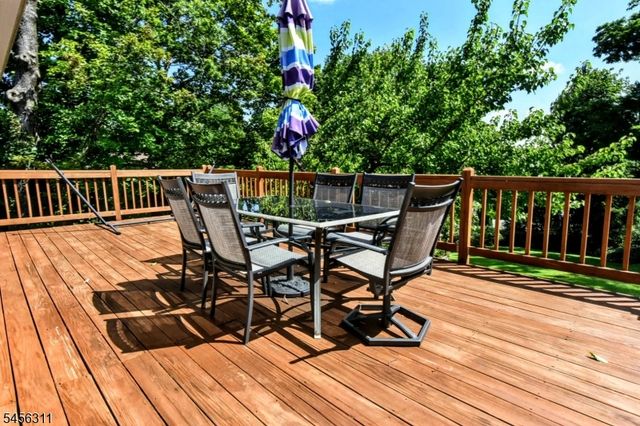 30 Center St, Butler Boro, NJ 07405