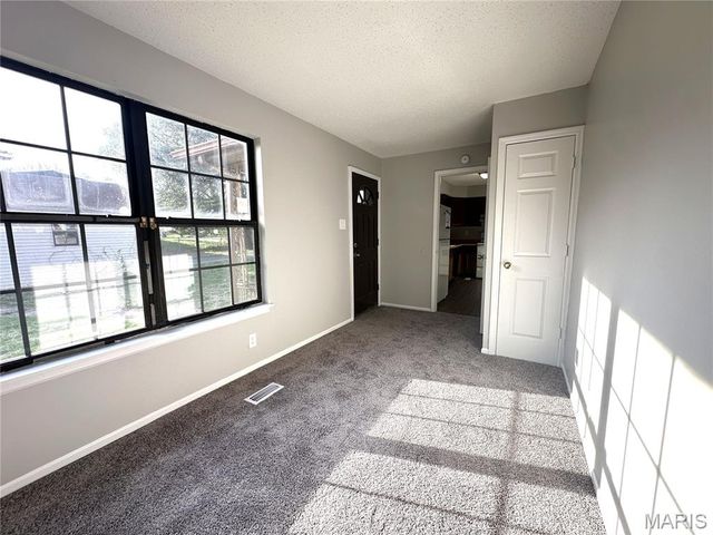 10063 Northgate Drive, Riverview, MO 63137