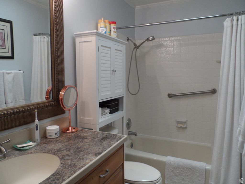 Image 7 of property listing at 1680 E 1550 N, Logan, UT 84341