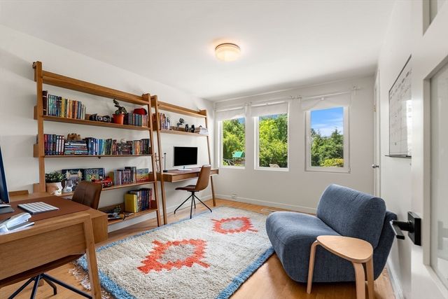 285 Brush Hill Rd, Milton, MA 02186
